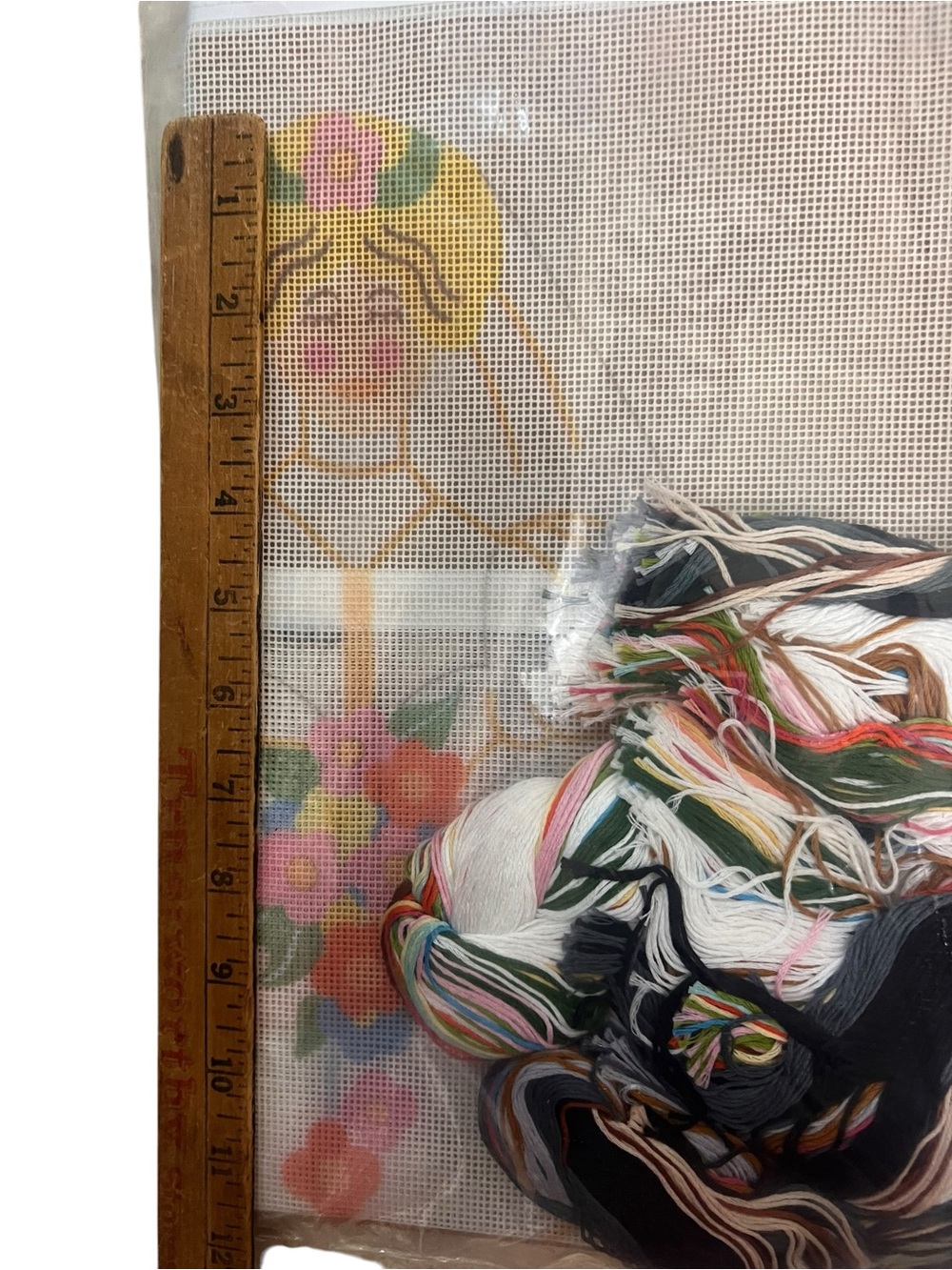 Vintage Candamar Designs 70s Needlepoint Kit Bride And Groom 17” Tall - Picture 6 of 10